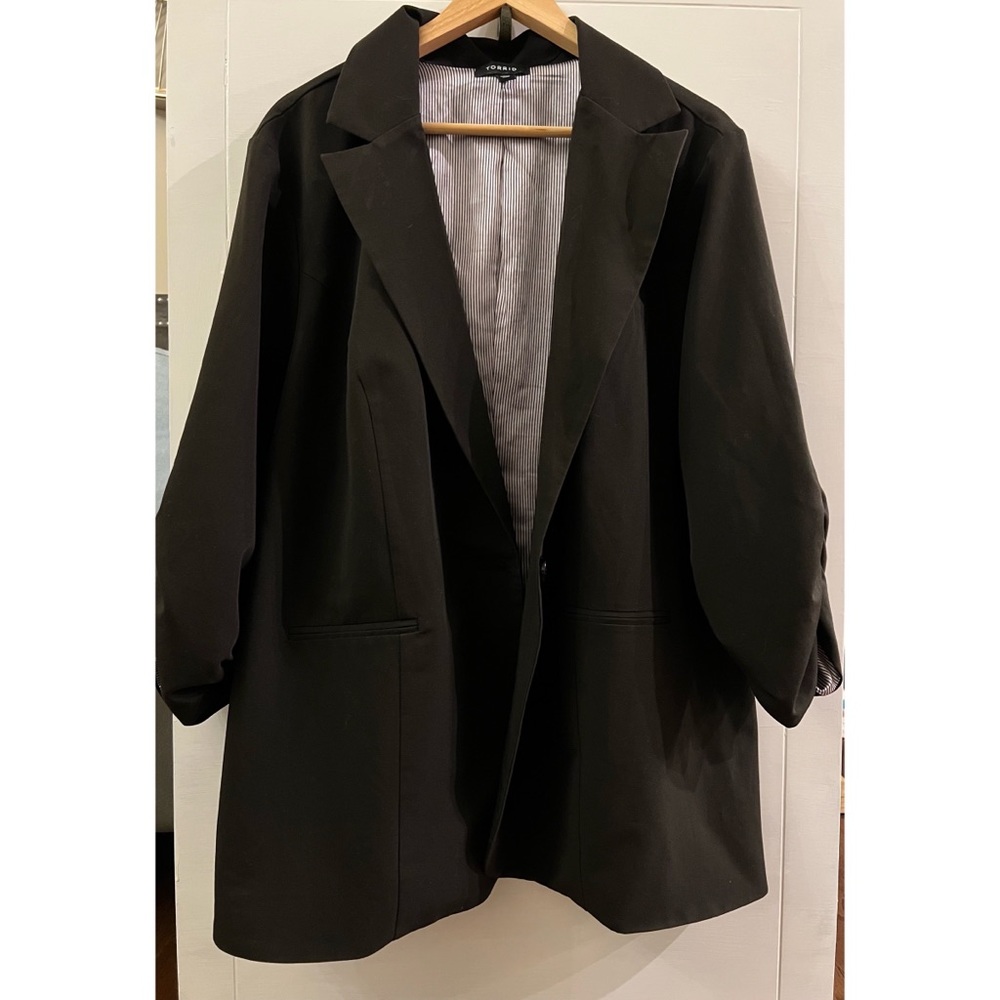 Torrid blazer size 4